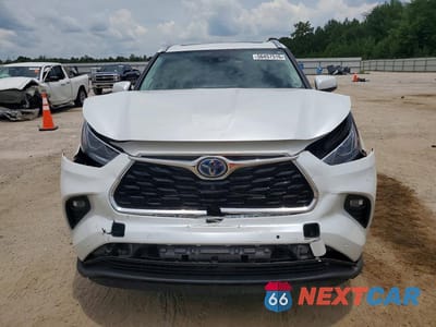 Piąte zdjęcie samochodu w środku: 2022 TOYOTA HIGHLANDER HYBRID LIMITED VIN:5TDXBRCH3NS077433 - miniatura