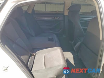 Zdjęcie 10 z 13 samochodu: 2019 HONDA ACCORD LX VIN:1HGCV1F18KA022444 - miniatura