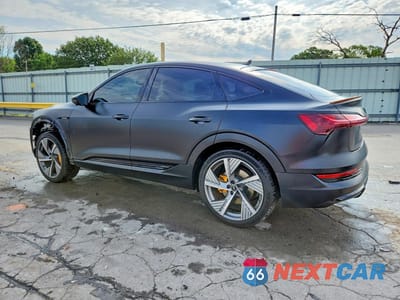 Drugie zdjęcie samochodu z przodu: 2022 AUDI E-TRON SPORTBACK PRESTIGE VIN:WA13AAGE4NB025457 - miniatura