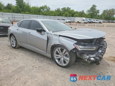 Czwarte zdjęcie samochodu z boku: 2022 ACURA TLX TECHNOLOGY VIN:19UUB5F42NA005318 - miniatura
