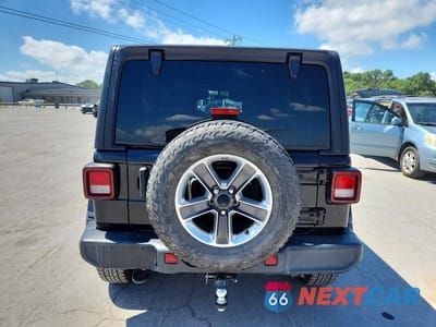 Zdjęcie 6 z 13 samochodu: 2021 JEEP WRANGLER UNLIMITED SAHARA VIN:1C4HJXEG4MW503063 - miniatura
