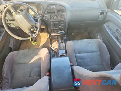 Zdjęcie 8 z 13 samochodu: 2000 NISSAN PATHFINDER XE VIN:JN8AR07S4YW429110 - miniatura