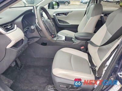 Zdjęcie 7 z 14 samochodu: 2024 TOYOTA RAV4 HYBRID XLE PREMIUM VIN:2T3B6RFVXRW052890 - miniatura