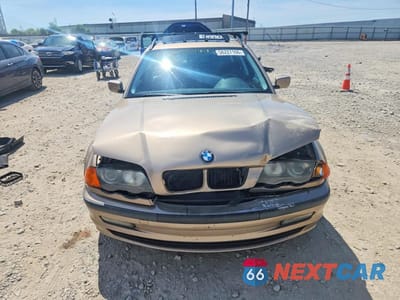 Piąte zdjęcie samochodu w środku: 2000 BMW 323 IT VIN:WBAAR3349YJM01429 - miniatura