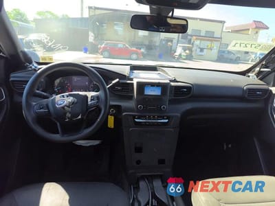 Zdjęcie 9 z 13 samochodu: 2020 FORD EXPLORER POLICE INTERCEPTOR VIN:1FM5K8ABXLGA20150 - miniatura