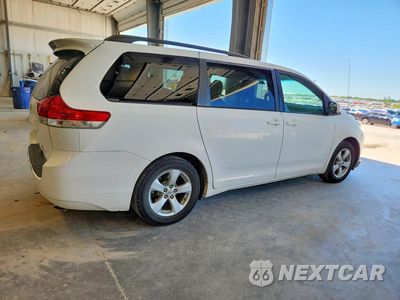 Trzecie zdjęcie samochodu z tyłu: 2011 TOYOTA SIENNA LE VIN:5TDKK3DCXBS013539 - miniatura