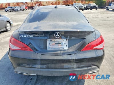 Zdjęcie 6 z 12 samochodu: 2017 MERCEDES-BENZ CLA 250 VIN:WDDSJ4EB8HN439779 - miniatura