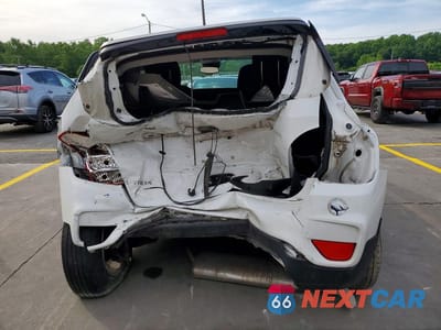 Zdjęcie 6 z 14 samochodu: 2020 CHEVROLET TRAX LS VIN:KL7CJKSB1LB323046 - miniatura