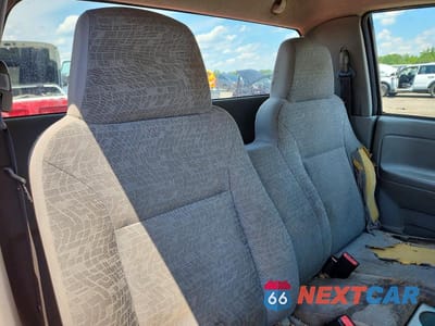 Zdjęcie 10 z 12 samochodu: 2006 GMC CANYON VIN:1GTCS148168261113 - miniatura