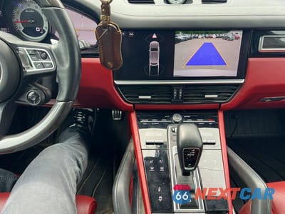 Zdjęcie 10 z 10 samochodu: 2021 PORSCHE CAYENNE TURBO VIN:WP1AF2AY1MDA36070 - miniatura