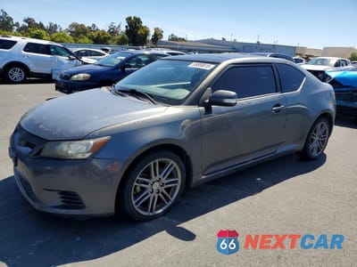 2013 SCION TC BASE JTKJF5C74D3048509 - główne zdjęcie licytacji z USA - miniatura
