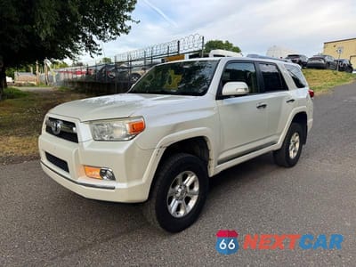 Drugie zdjęcie samochodu z przodu: 2013 TOYOTA 4RUNNER SR5 VIN:JTEBU5JR8D5127851 - miniatura