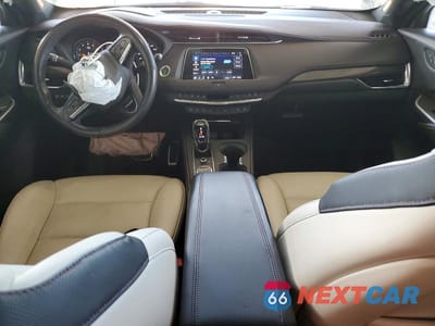 Zdjęcie 8 z 12 samochodu: 2023 CADILLAC XT4 SPORT VIN:1GYFZER4XPF101745 - miniatura