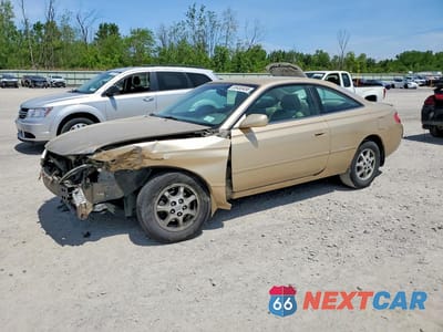 2002 TOYOTA CAMRY SOLARA SE 2T1CE22P22C003432 - główne zdjęcie licytacji z USA - miniatura