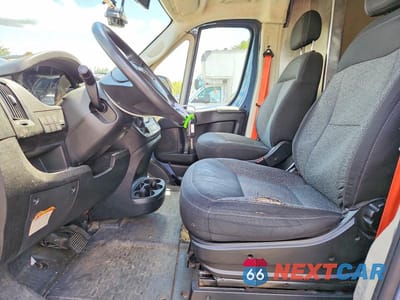 Zdjęcie 7 z 13 samochodu: 2020 RAM PROMASTER 3500 DELIVERY VAN VIN:3C6URVJG6LE136085 - miniatura