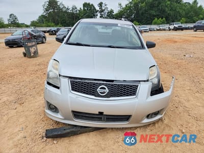 Piąte zdjęcie samochodu w środku: 2012 NISSAN SENTRA 2.0 VIN:3N1AB6AP4CL703821 - miniatura