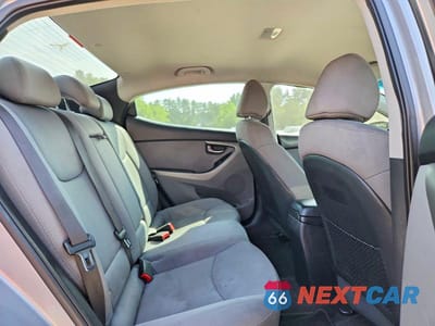 Zdjęcie 10 z 12 samochodu: 2011 HYUNDAI ELANTRA GLS VIN:KMHDH4AE1BU080573 - miniatura