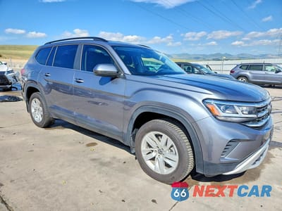 Czwarte zdjęcie samochodu z boku: 2021 VOLKSWAGEN ATLAS S VIN:1V2GP2CA2MC600323 - miniatura