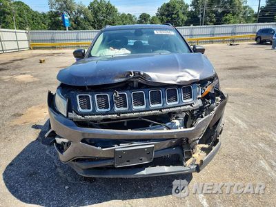 Piąte zdjęcie samochodu w środku: 2019 JEEP COMPASS LATITUDE VIN:3C4NJDBB3KT595117 - miniatura