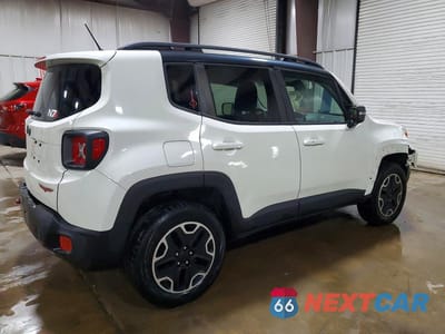 Trzecie zdjęcie samochodu z tyłu: 2017 JEEP RENEGADE TRAILHAWK VIN:ZACCJBCB7HPE93359 - miniatura