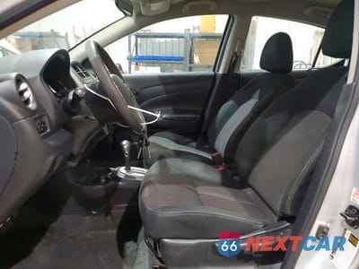 Zdjęcie 7 z 12 samochodu: 2019 NISSAN VERSA SV VIN:3N1CN7AP7KL880464 - miniatura