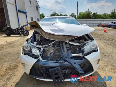 Piąte zdjęcie samochodu w środku: 2017 TOYOTA CAMRY VIN:4T1BF1FK8HU450968 - miniatura