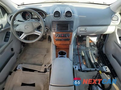 Zdjęcie 8 z 14 samochodu: 2009 MERCEDES-BENZ ML 350 VIN:4JGBB86E39A528865 - miniatura