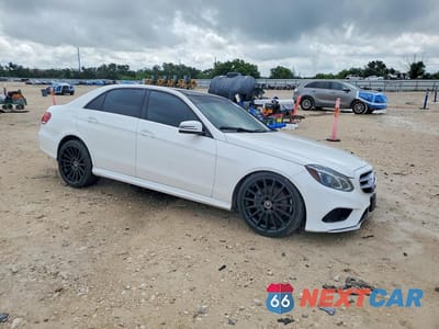 Czwarte zdjęcie samochodu z boku: 2014 MERCEDES-BENZ E 350 4MATIC VIN:WDDHF8JB3EA996062 - miniatura