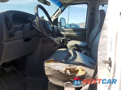 Zdjęcie 7 z 13 samochodu: 2007 FORD ECONOLINE E150 VAN VIN:1FTNE14W77DA11432 - miniatura