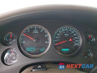 Zdjęcie 9 z 13 samochodu: 2013 CHEVROLET SUBURBAN K1500 LTZ VIN:1GNSKKE7XDR185753 - miniatura