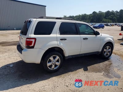 Trzecie zdjęcie samochodu z tyłu: 2009 FORD ESCAPE XLT VIN:1FMCU03729KA56965 - miniatura