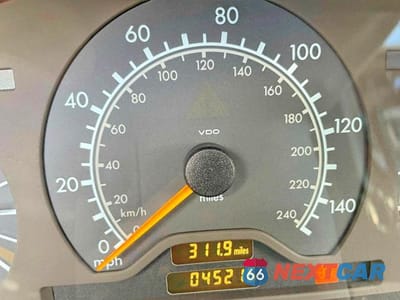 Zdjęcie 8 z 14 samochodu: 1998 MERCEDES-BENZ C 230 VIN:WDBHA23G8WA555882 - miniatura