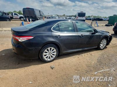 Trzecie zdjęcie samochodu z tyłu: 2018 TOYOTA CAMRY LE VIN:4T1B11HK4JU636623 - miniatura