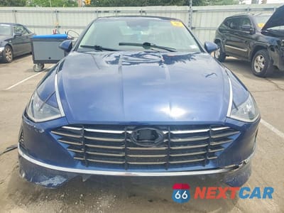 Piąte zdjęcie samochodu w środku: 2021 HYUNDAI SONATA SE VIN:5NPEG4JA3MH128256 - miniatura