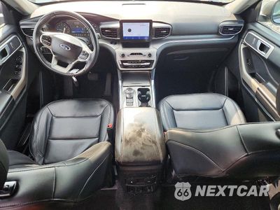 Zdjęcie 8 z 13 samochodu: 2023 FORD EXPLORER XLT VIN:1FMSK7DH0PGA69392 - miniatura