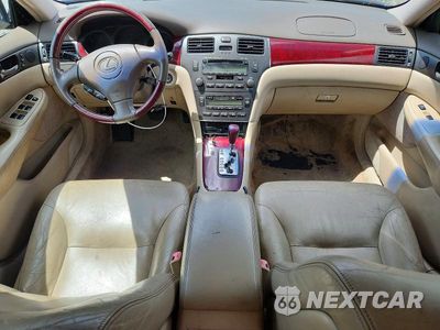 Zdjęcie 8 z 12 samochodu: 2004 LEXUS ES 330 VIN:JTHBA30G040004462 - miniatura