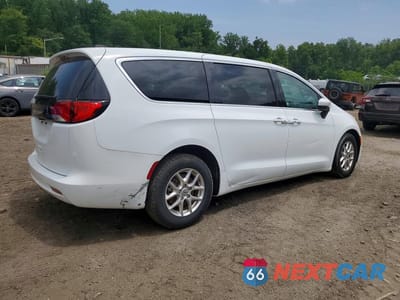 Trzecie zdjęcie samochodu z tyłu: 2023 CHRYSLER VOYAGER LX VIN:2C4RC1CG4PR601036 - miniatura