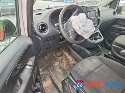 Zdjęcie 8 z 13 samochodu: 2020 MERCEDES-BENZ METRIS VIN:WD3PG3EAXL3671184 - miniatura