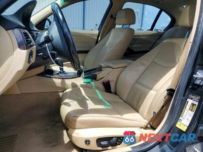 Zdjęcie 7 z 13 samochodu: 2009 BMW 328 I VIN:WBAPH73539A173474 - miniatura