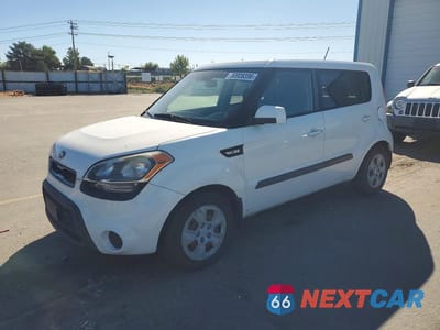2013 KIA SOUL BASE KNDJT2A55D7585365 - główne zdjęcie licytacji z USA - miniatura