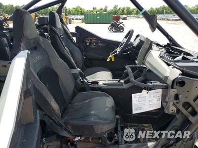 Piąte zdjęcie samochodu w środku: 2026 POLARIS RZR PRO R UTILITY VEHICLE VIN:3NSRPK2K9TG226923 - miniatura