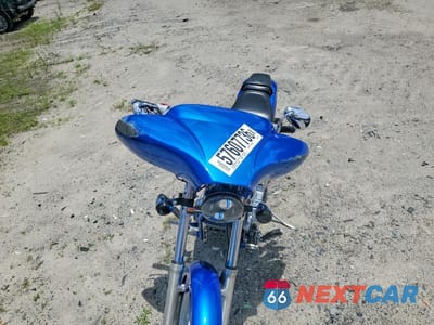 Piąte zdjęcie samochodu w środku: 2012 HONDA VT1300 CX VIN:JH2SC6101CK200032 - miniatura