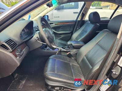 Zdjęcie 7 z 13 samochodu: 2005 BMW 330 XI VIN:WBAEW53465PN39878 - miniatura