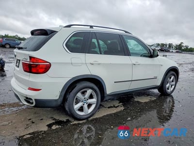 Trzecie zdjęcie samochodu z tyłu: 2012 BMW X5 XDRIVE50I VIN:5UXZV8C51CL422729 - miniatura