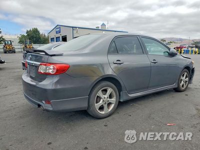 Trzecie zdjęcie samochodu z tyłu: 2013 TOYOTA COROLLA S VIN:2T1BU4EE3DC938904 - miniatura