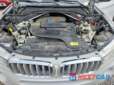 Zdjęcie 12 z 13 samochodu: 2016 BMW X5 XDR40E VIN:5UXKT0C59G0S79352 - miniatura