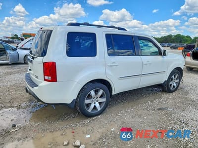 Trzecie zdjęcie samochodu z tyłu: 2015 HONDA PILOT TOURING VIN:5FNYF4H94FB008446 - miniatura