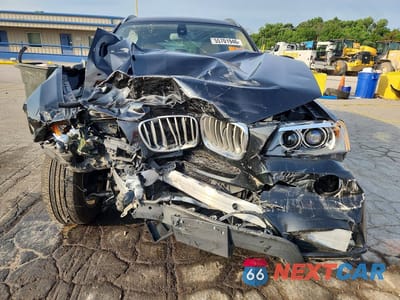 Piąte zdjęcie samochodu w środku: 2012 BMW X3 XDRIVE28I VIN:5UXWX5C57CL722044 - miniatura