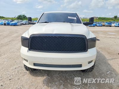 Piąte zdjęcie samochodu w środku: 2009 DODGE RAM 1500 VIN:1D3HV13T19S806261 - miniatura
