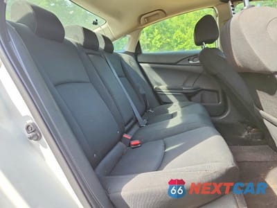 Zdjęcie 10 z 12 samochodu: 2018 HONDA CIVIC EX VIN:JHMFC1F34JX003077 - miniatura
